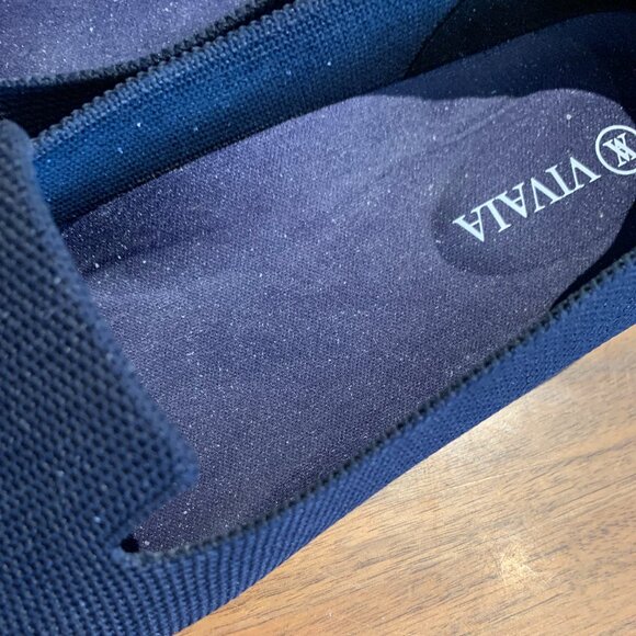 Vivaia shoe, lofer, slide on, never worn, sz 37,cheetah embroidery, navy, - Picture 3 of 16